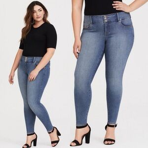 Torrid DENIM Jegging Jeans Super Stretch Medium Wash Coastal Bay 20R